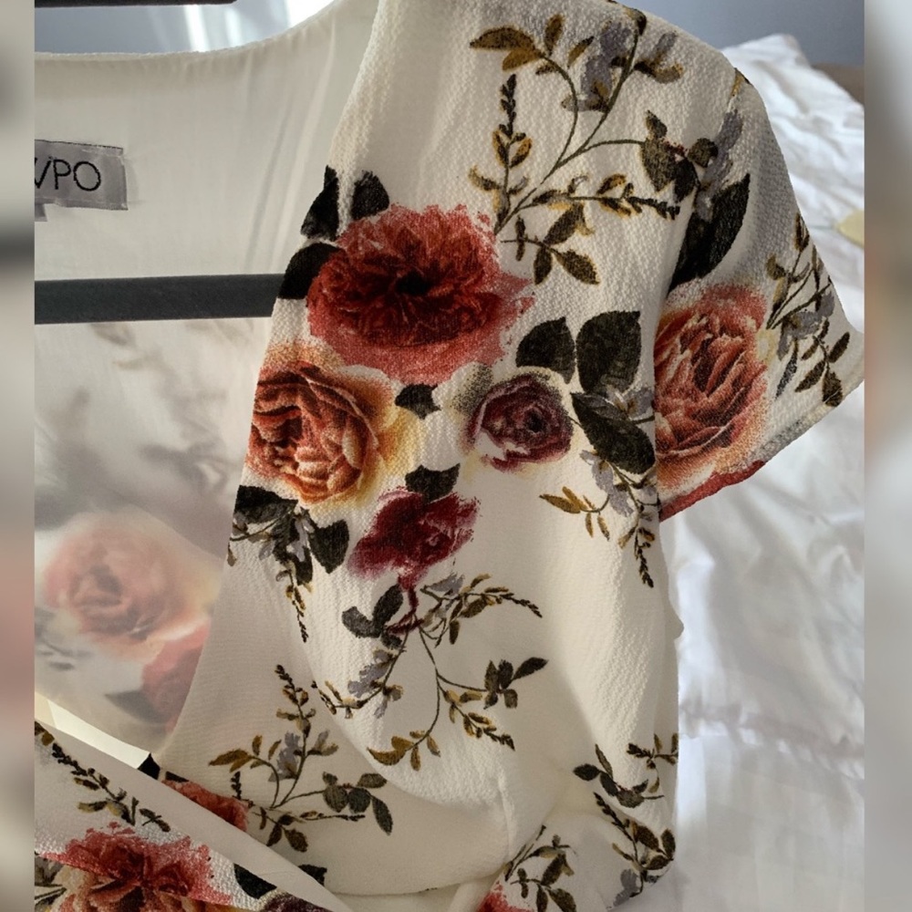 SHOWPO Maxi  flower print dress - Picture 6 of 8